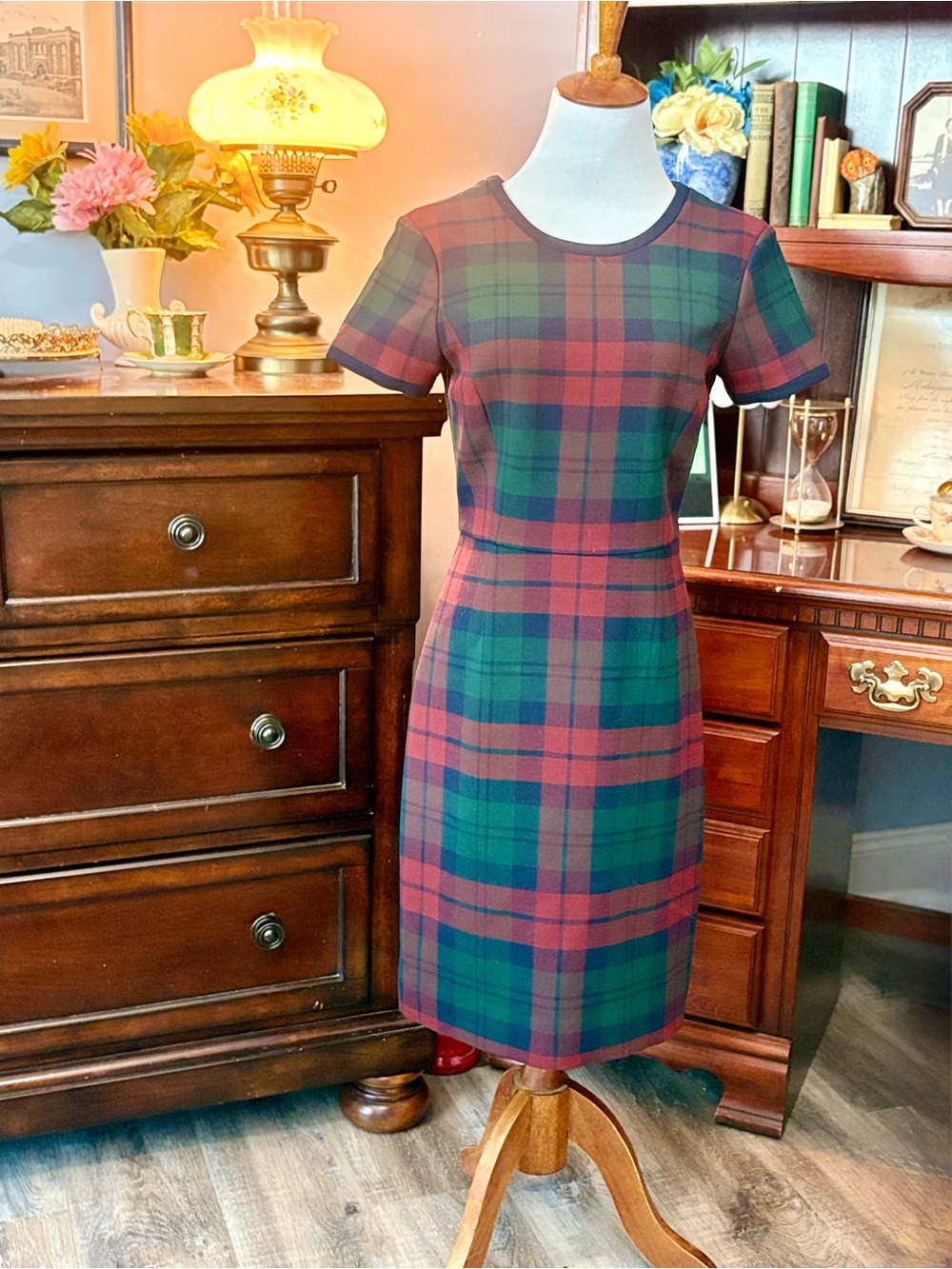Polished in Plaid: RARE Timeless Brooks Brothers Red Fleece Dress Size 0